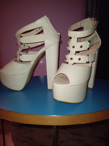 Neue plateau high heels - plateau,